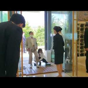 출근하는 신천지 이만희 총회장/간담회를 위해 행사장으로 입장